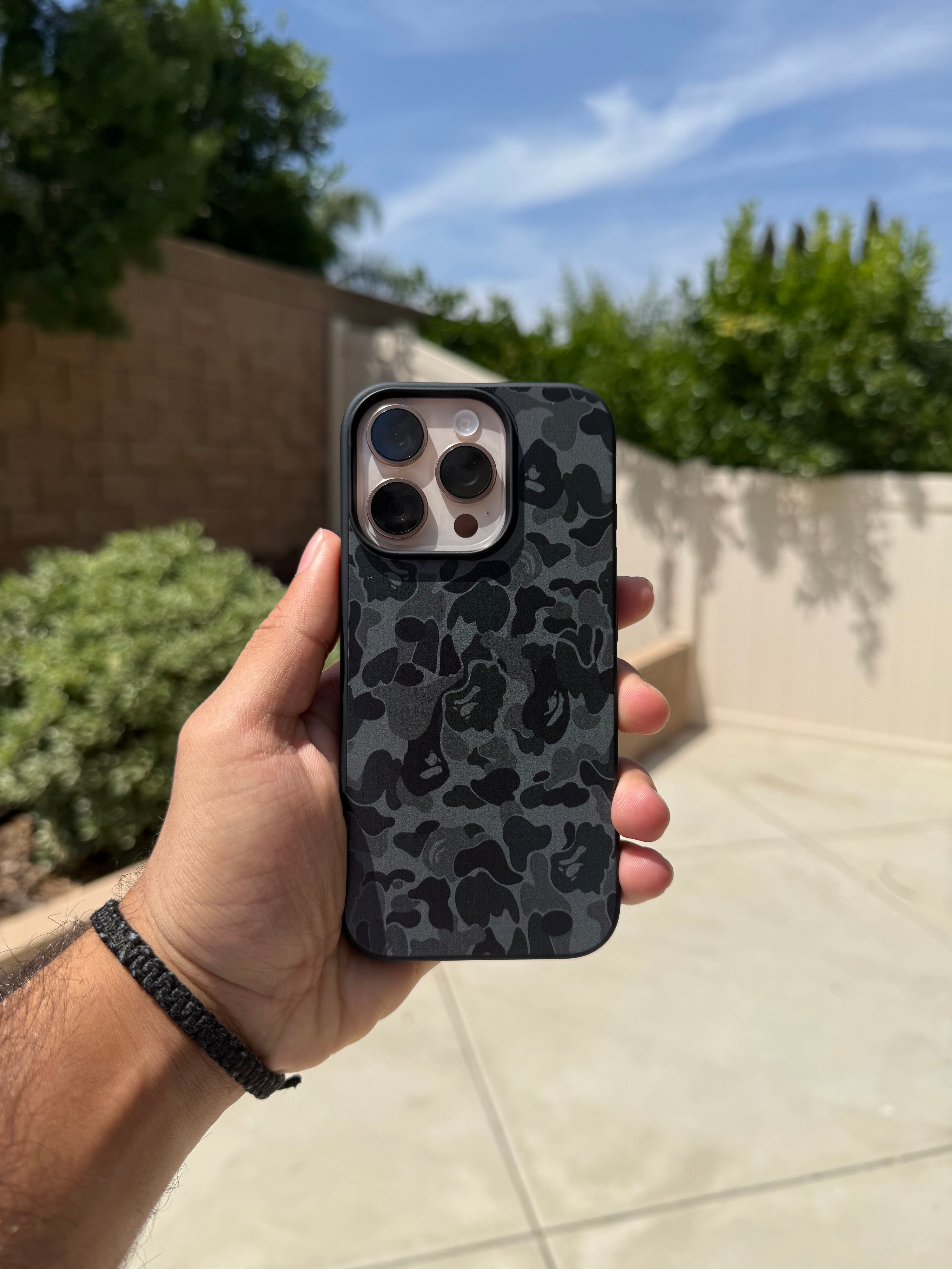 Ape Case (Black/Black)